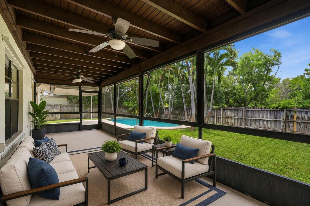 Screend In Patio - Virtually Staged