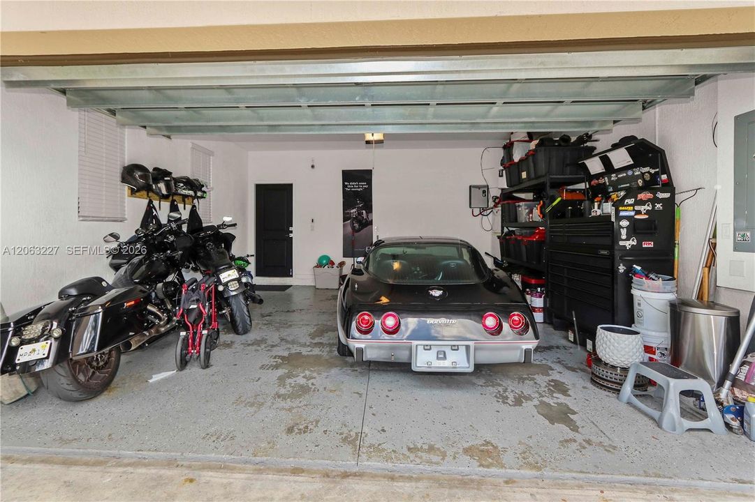 En Venta: $535,000 (4 camas, 2 baños, 2262 Pies cuadrados)