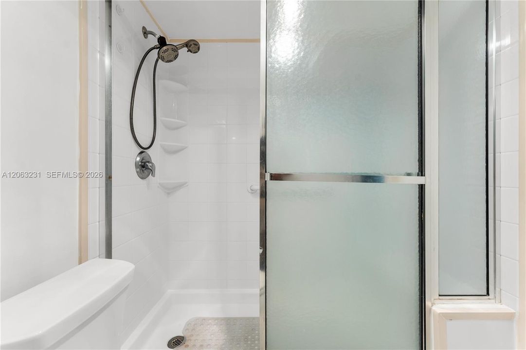 На продажу: $85,000 (1 спален, 1 ванн, 861 Квадратных фут)