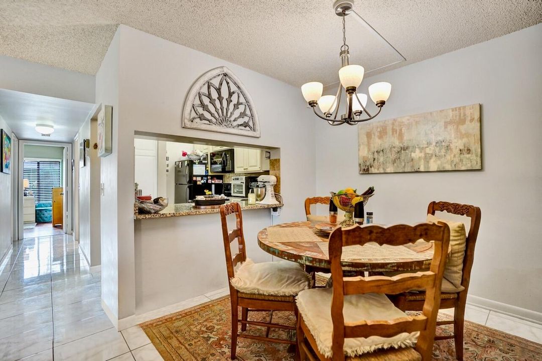 608 Sea Pine Way - 14