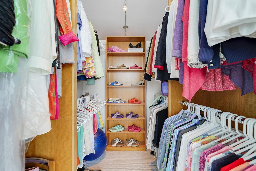 Main Bedroom Closet