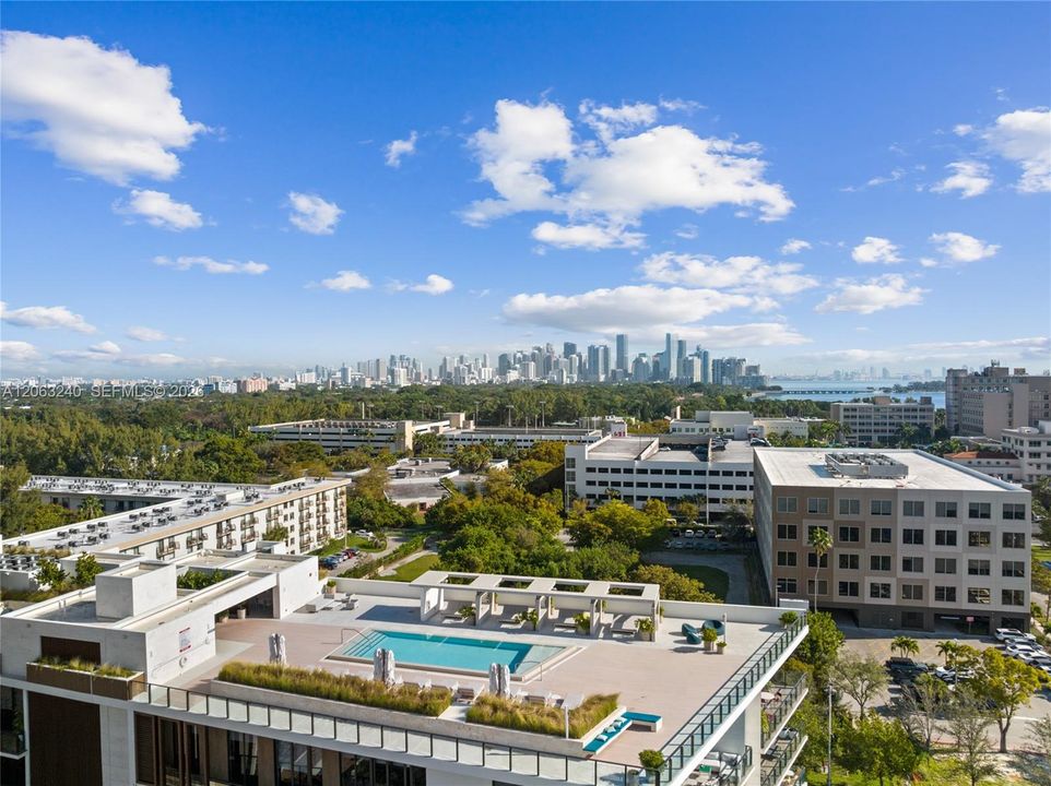 На продажу: $5,250,000 (4 спален, 5 ванн, 3886 Квадратных фут)