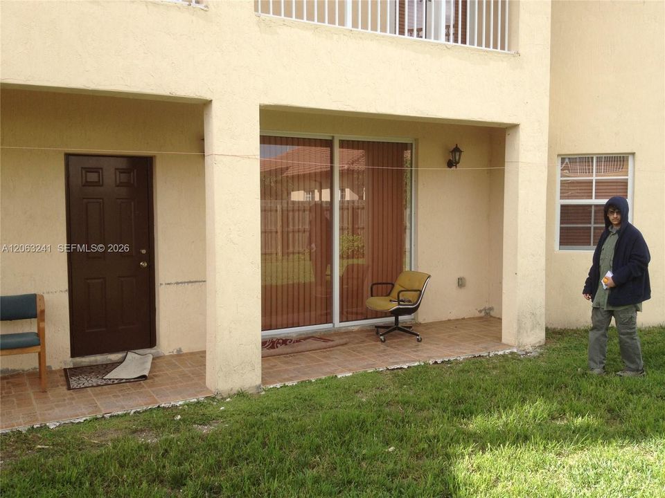 В аренду: $4,650 (5 спален, 4 ванн, 2740 Квадратных фут)