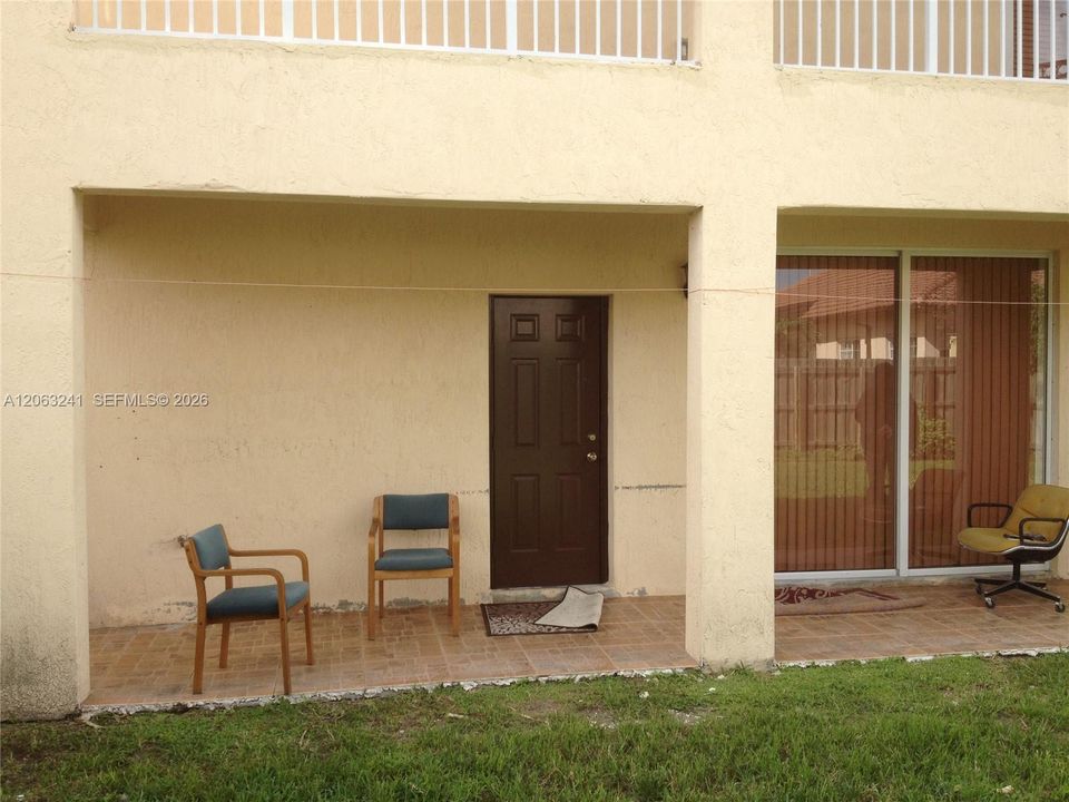 В аренду: $4,650 (5 спален, 4 ванн, 2740 Квадратных фут)