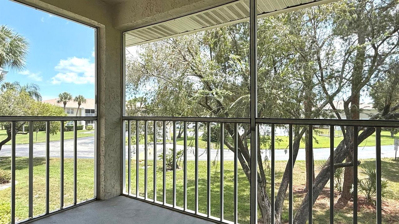 22 - Balcony