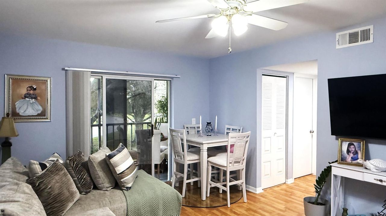20 - Living Room