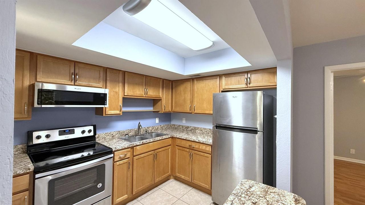 10 - Kitchen