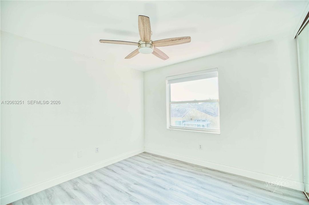 В аренду: $4,990 (3 спален, 2 ванн, 1692 Квадратных фут)