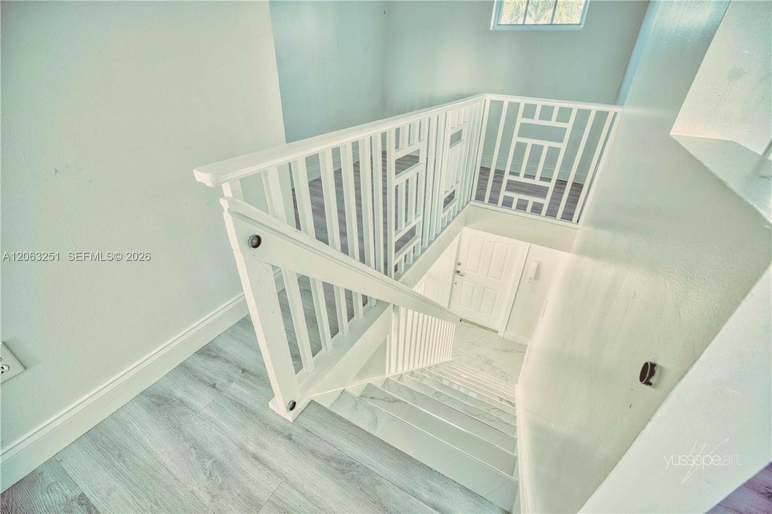 В аренду: $4,990 (3 спален, 2 ванн, 1692 Квадратных фут)