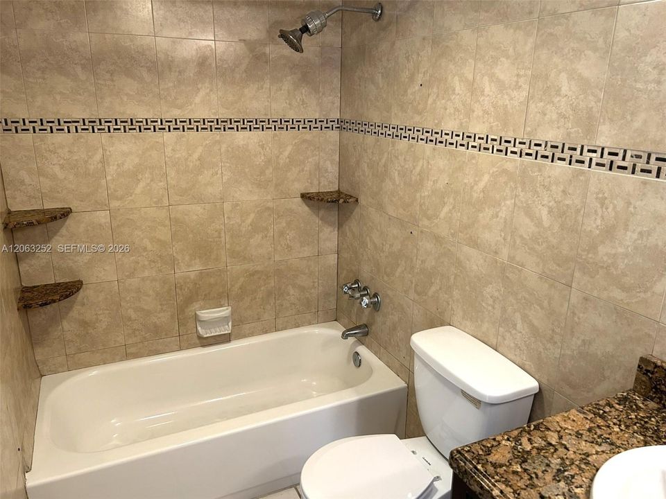 En Venta: $197,500 (1 camas, 1 baños, 1066 Pies cuadrados)