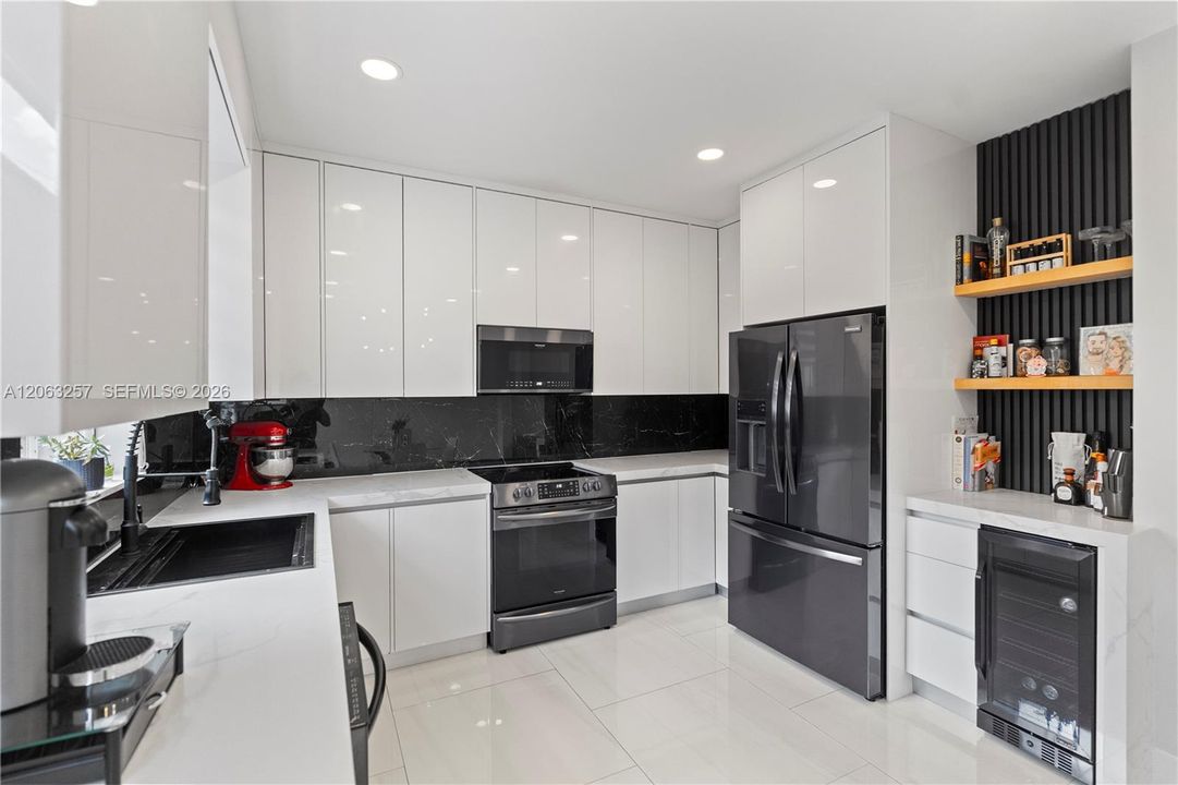В аренду: $3,650 (2 спален, 2 ванн, 1491 Квадратных фут)