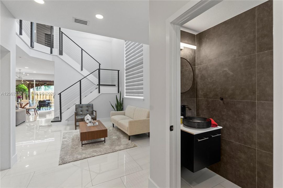 В аренду: $3,650 (2 спален, 2 ванн, 1491 Квадратных фут)