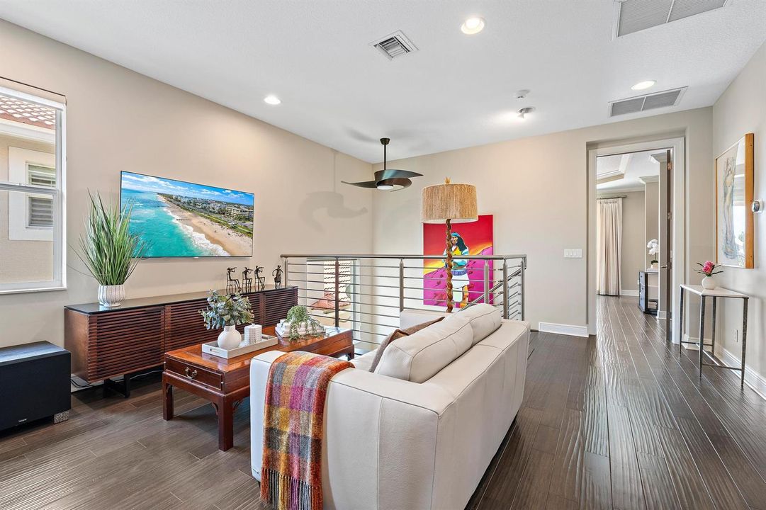 12132 Aviles Cir-22