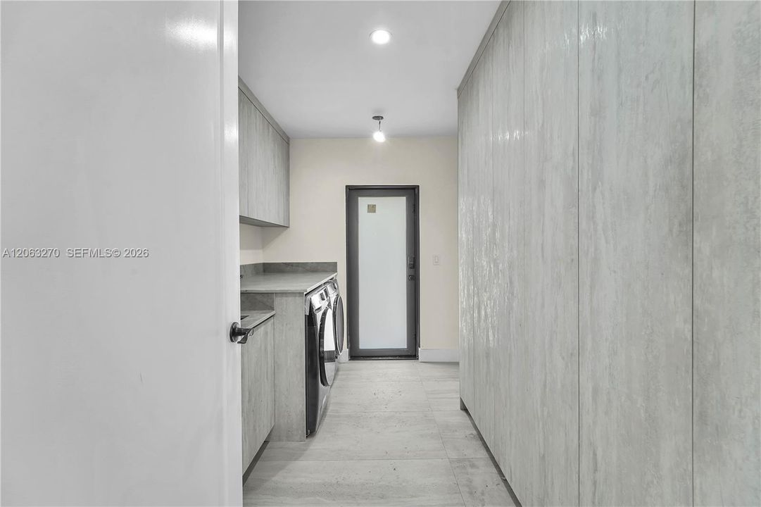 В аренду: $7,500 (4 спален, 3 ванн, 2252 Квадратных фут)