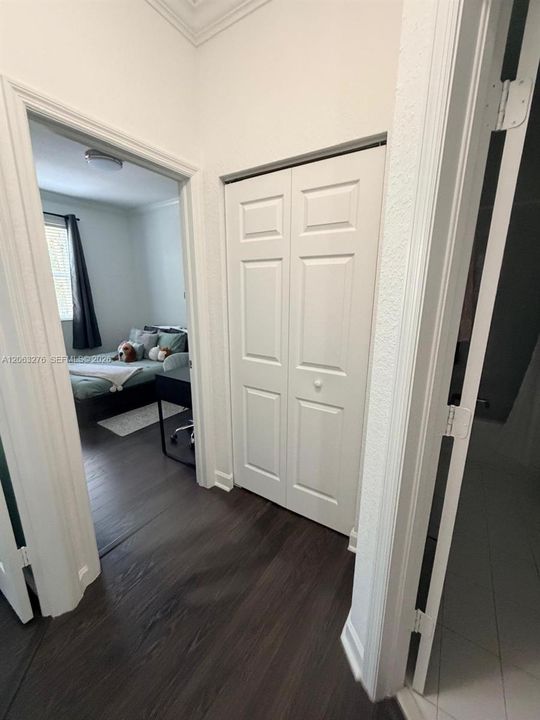 En Venta: $515,000 (3 camas, 2 baños, 1812 Pies cuadrados)