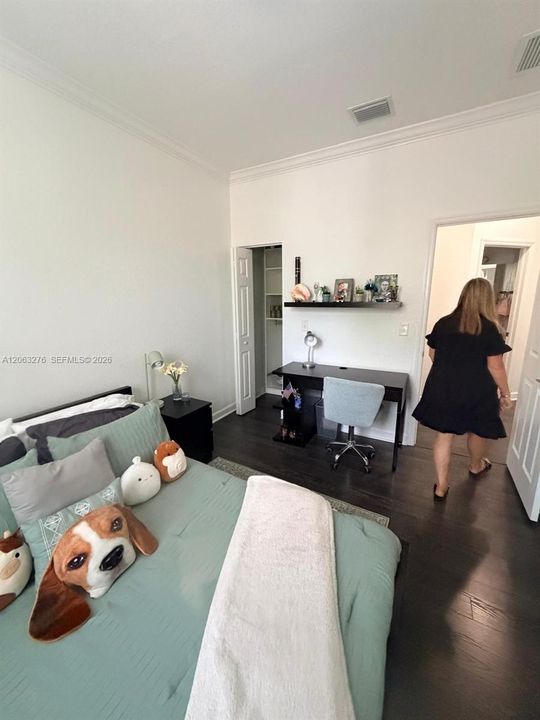 En Venta: $515,000 (3 camas, 2 baños, 1812 Pies cuadrados)