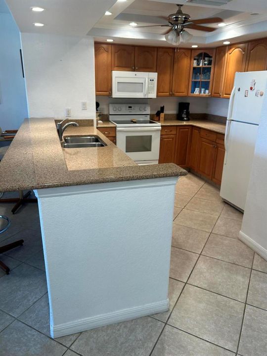 kitchen front view 601