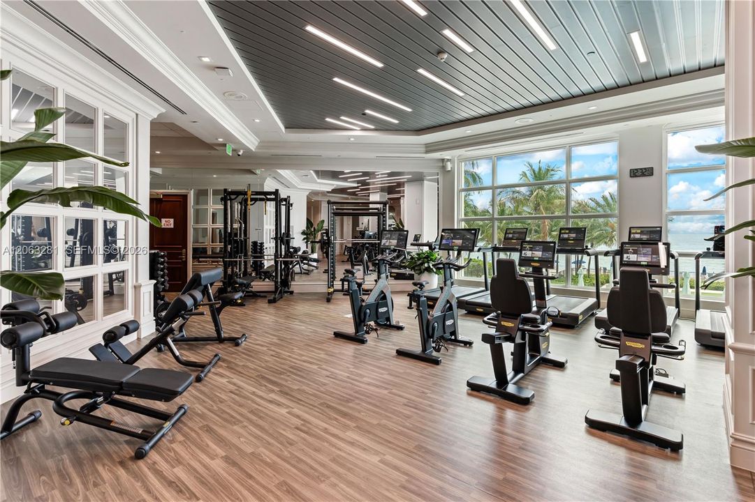 For Sale: $4,100,000 (3 beds, 5 baths, 3480 Square Feet)
