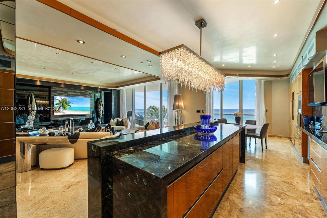 For Sale: $4,100,000 (3 beds, 5 baths, 3480 Square Feet)