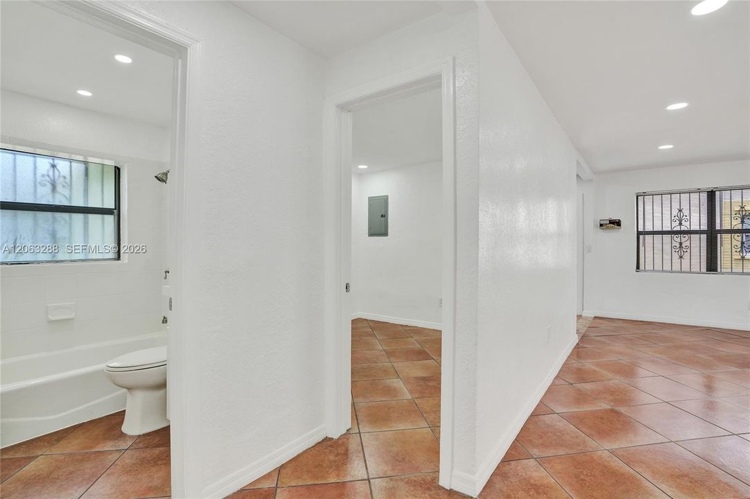 En Renta: $2,400 (3 camas, 1 baños, 816 Pies cuadrados)