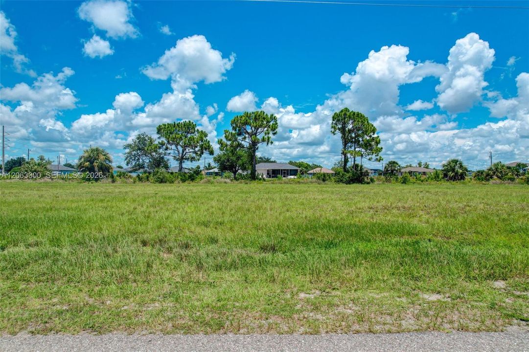 For Sale: $48,500 (0.23 acres)