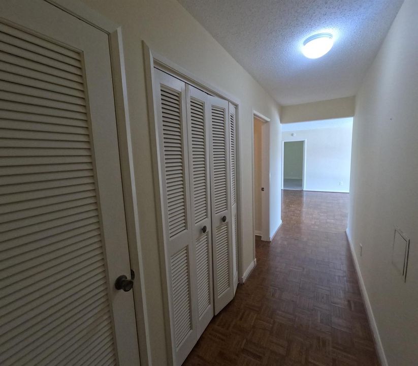 ENTRY FOYER
