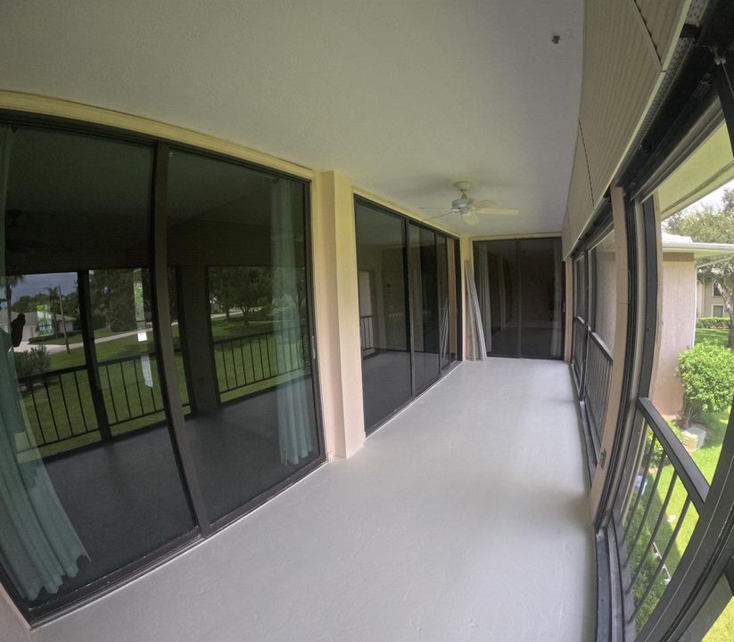 SCREENED LANAI