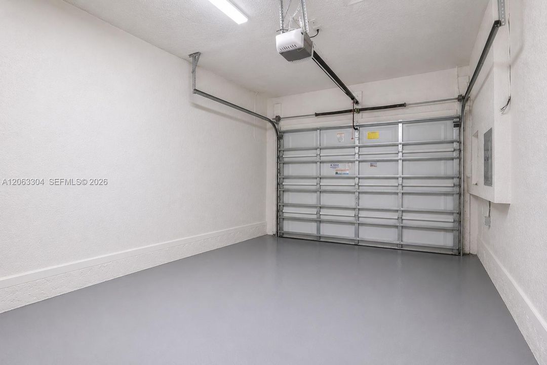 На продажу: $479,900 (3 спален, 2 ванн, 1178 Квадратных фут)
