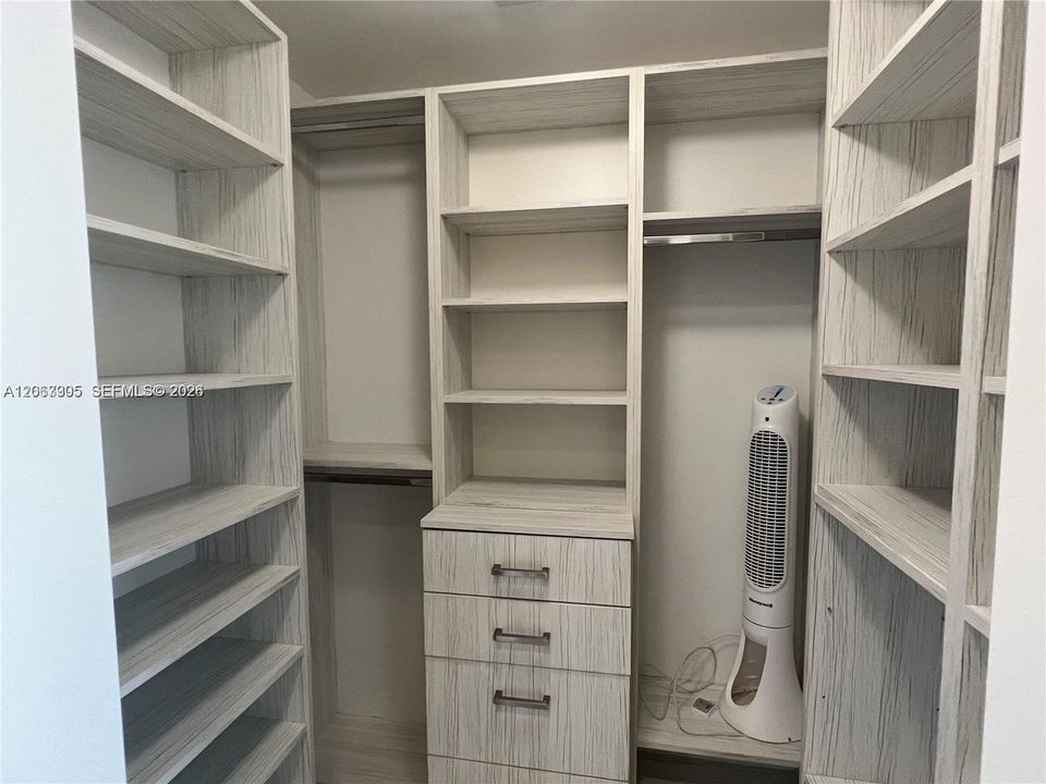 En Renta: $5,600 (2 camas, 2 baños, 1178 Pies cuadrados)
