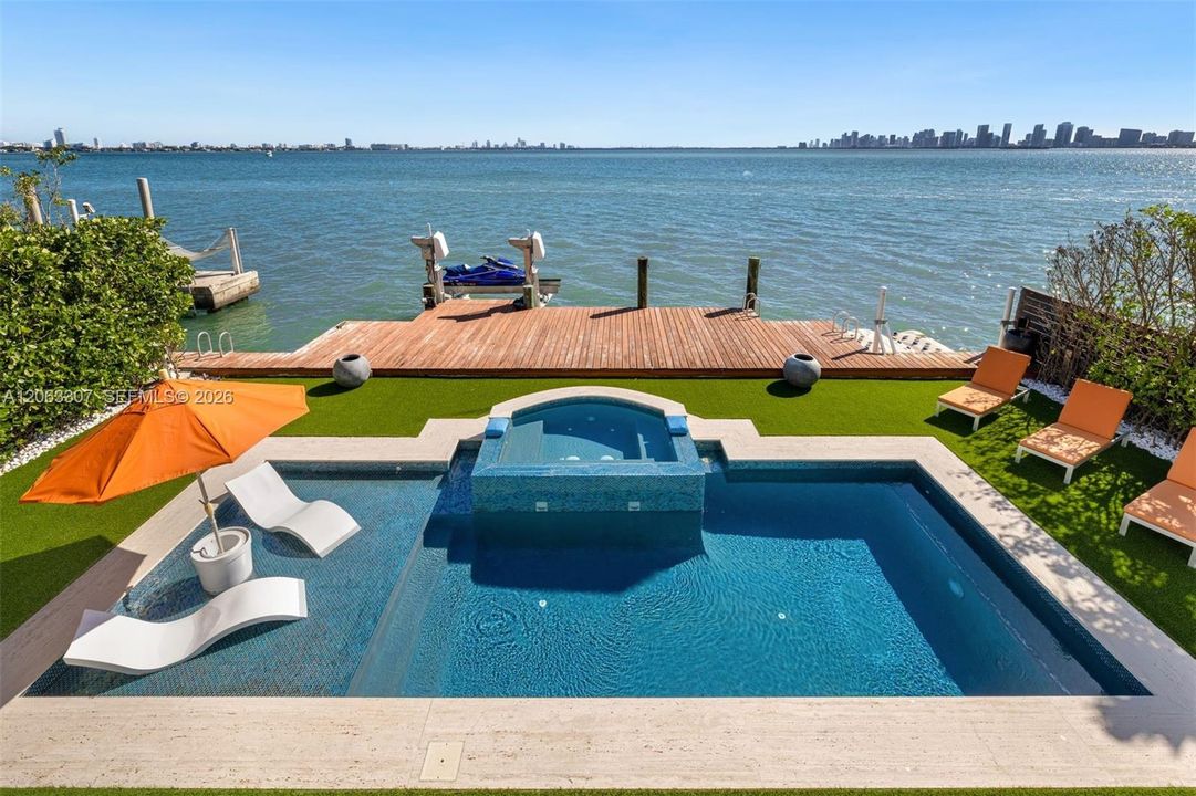 For Sale: $10,999,999 (6 beds, 6 baths, 6816 Square Feet)