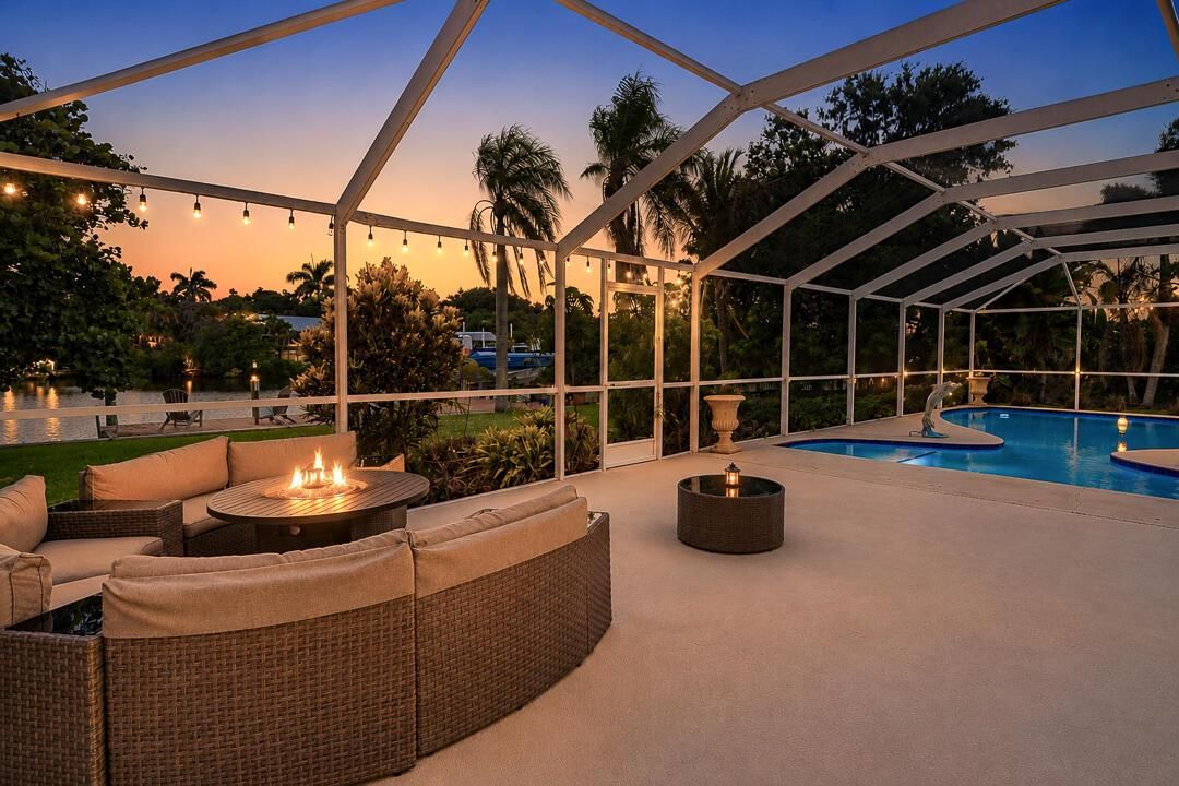 622 SW Pine Tree Lane-53