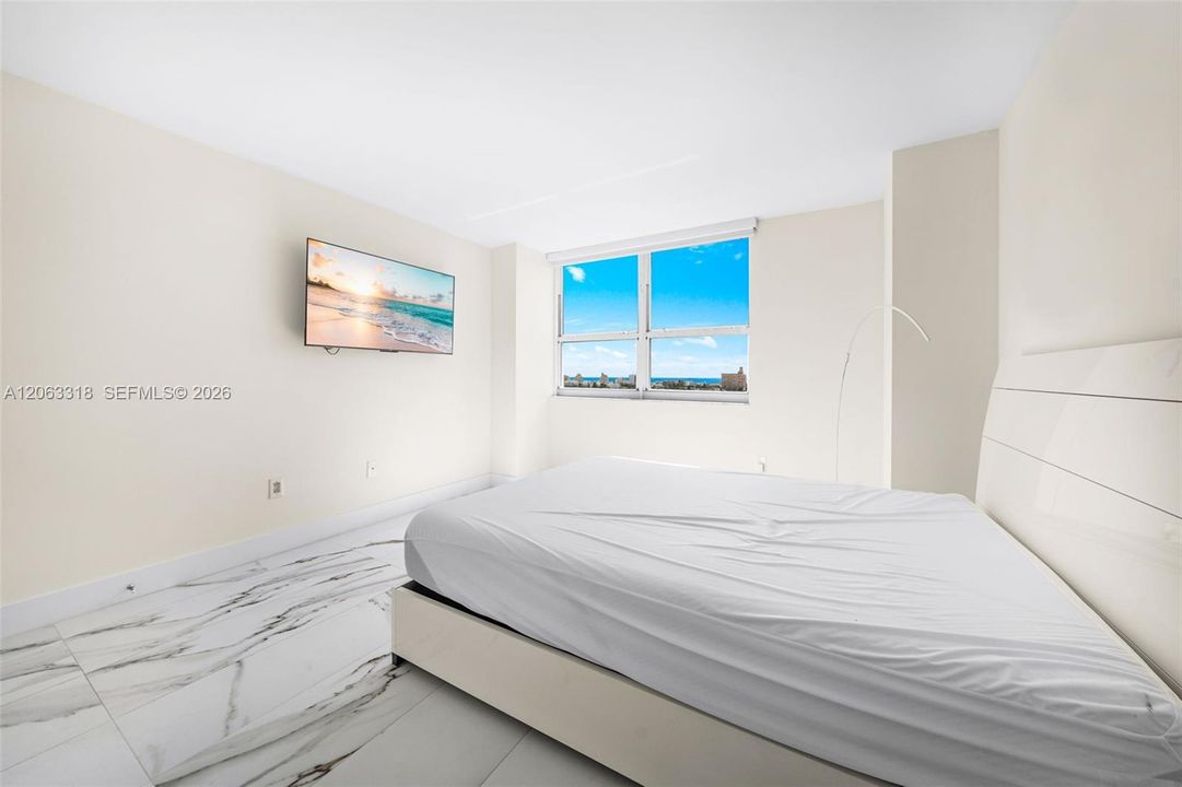 For Rent: $9,500 (3 beds, 2 baths, 1191 Square Feet)
