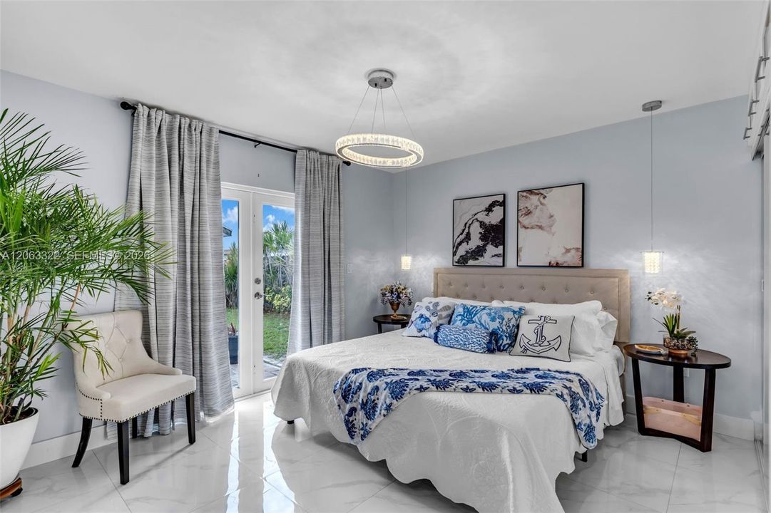 В аренду: $3,900 (4 спален, 3 ванн, 1100 Квадратных фут)