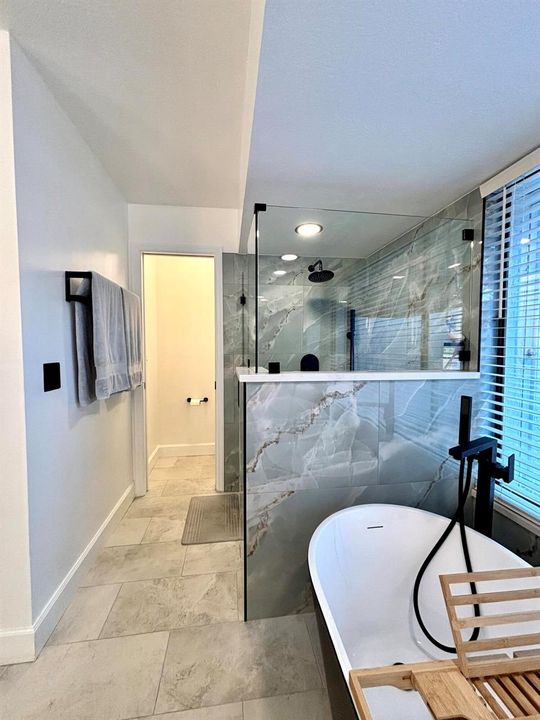 MasterBath&Shower