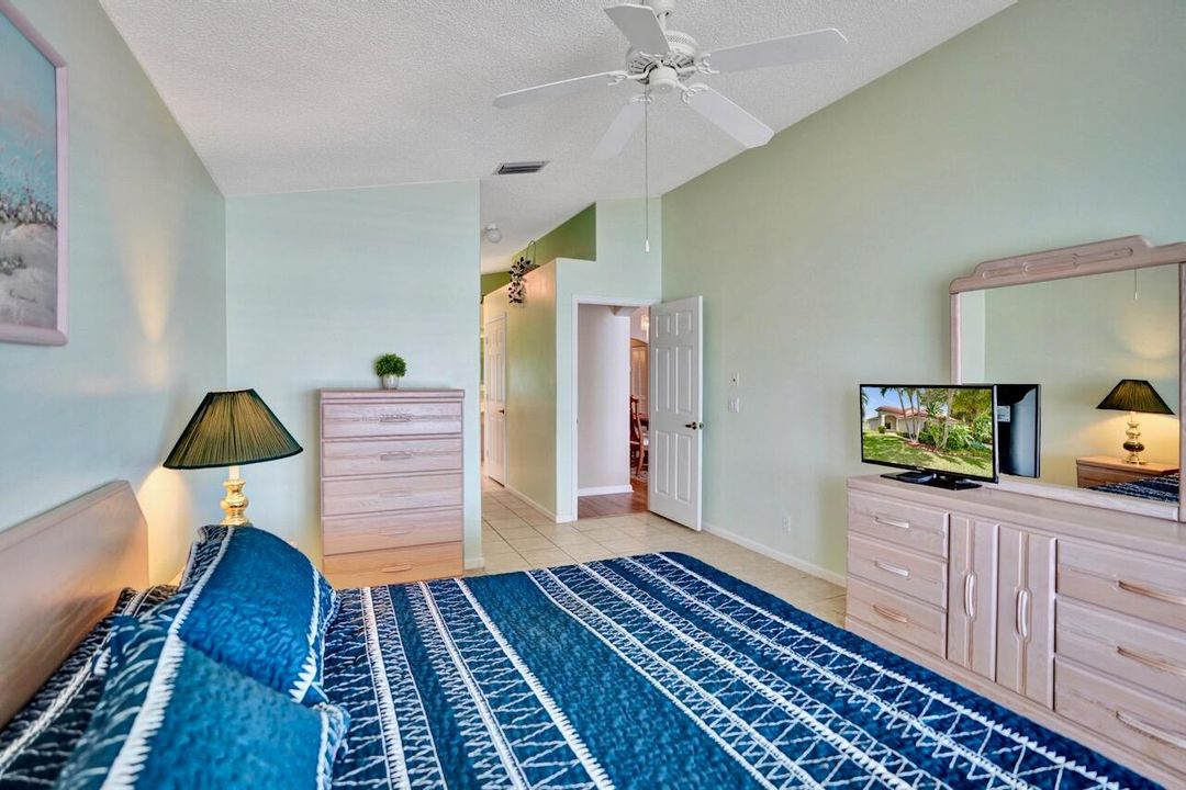5886 Las Colinas Circle - 52