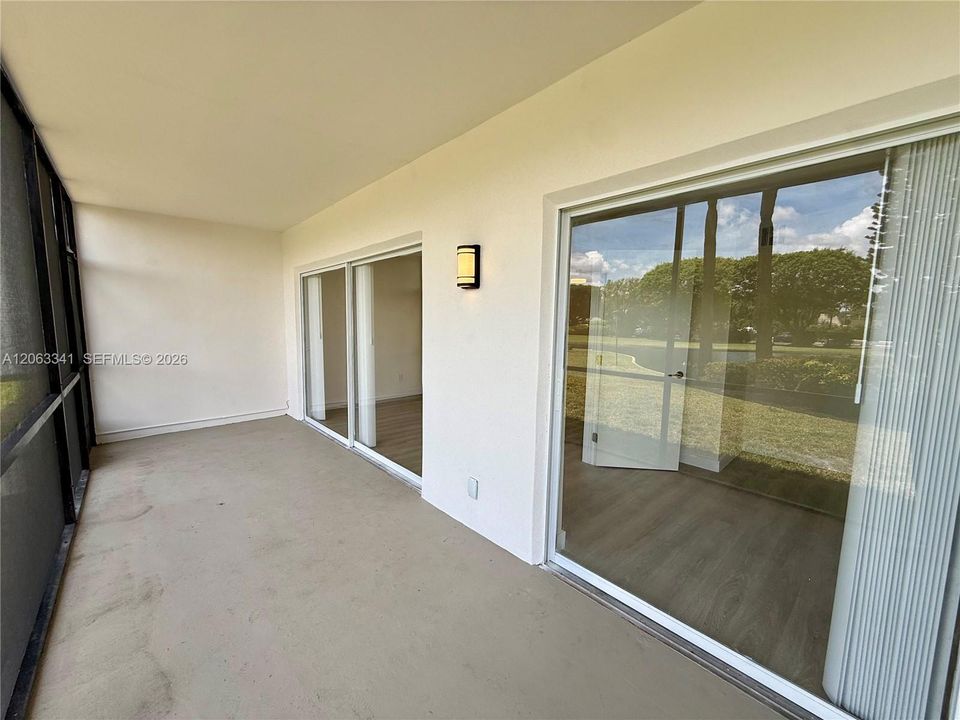 В аренду: $2,450 (2 спален, 2 ванн, 1200 Квадратных фут)