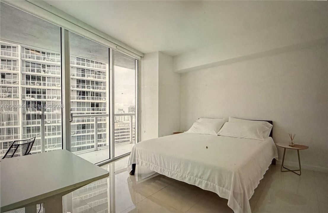 For Rent: $4,500 (2 beds, 2 baths, 1167 Square Feet)