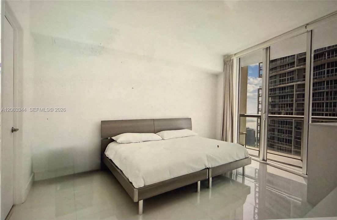For Rent: $4,500 (2 beds, 2 baths, 1167 Square Feet)