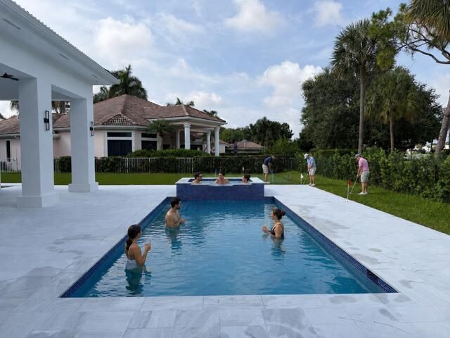 Pool and Spa w/AI people