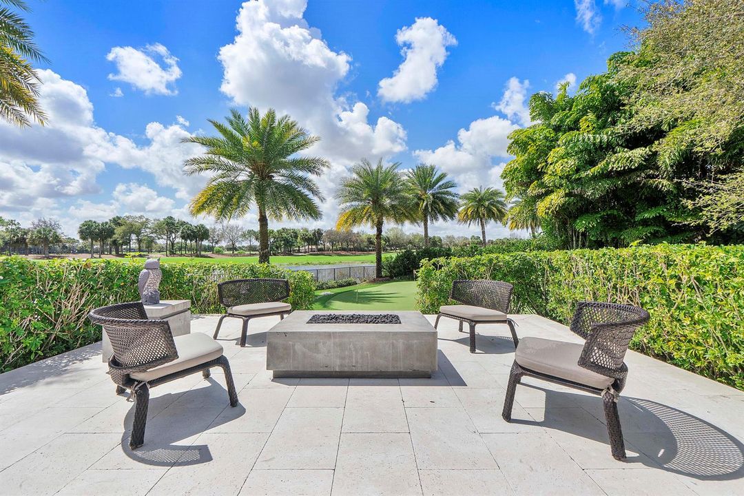 9840 Bay Leaf Ct_070