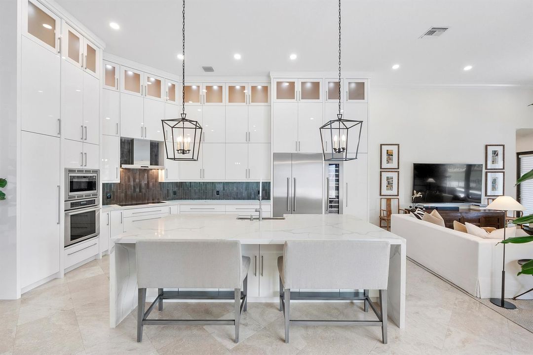 9840 Bay Leaf Ct_023