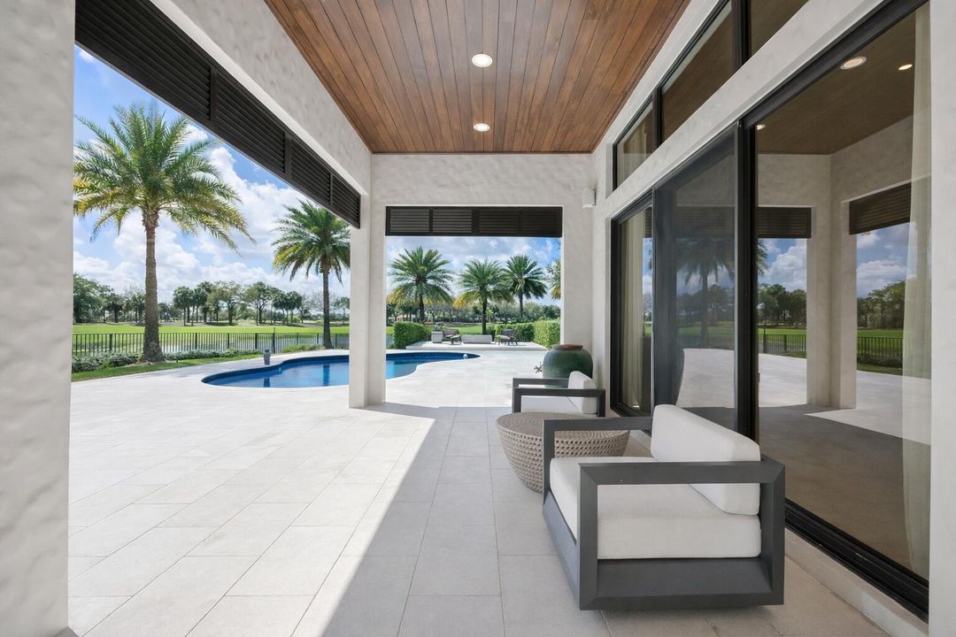 9840 Bay Leaf Ct_063