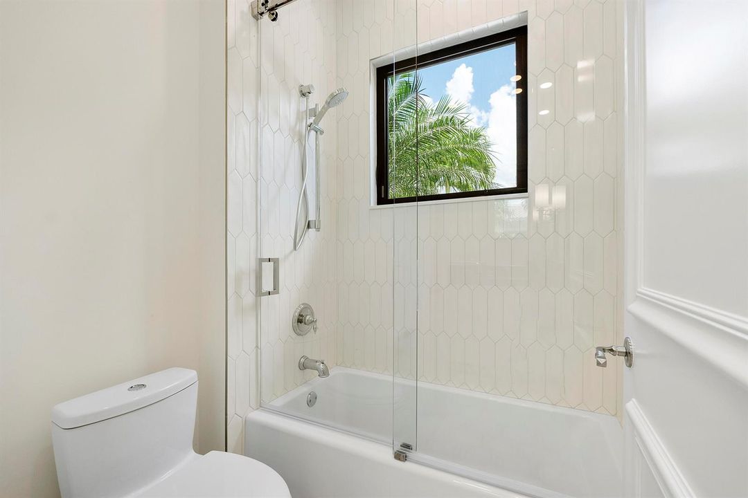 9840 Bay Leaf Ct_048