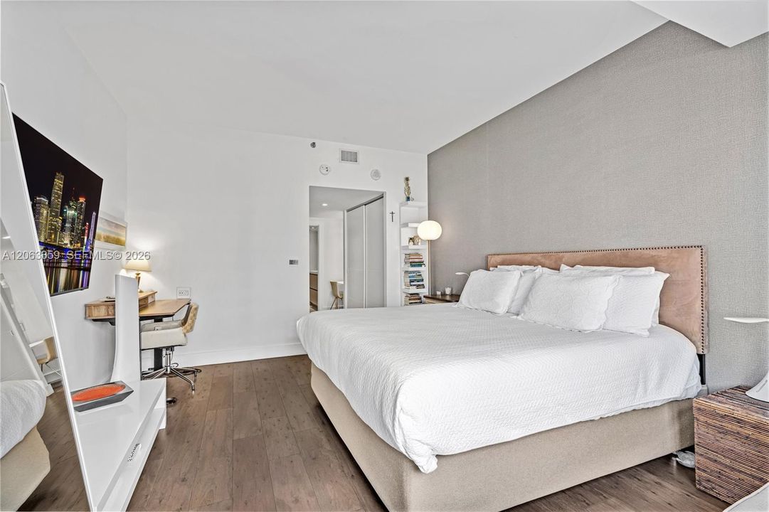 На продажу: $1,599,900 (2 спален, 2 ванн, 1531 Квадратных фут)