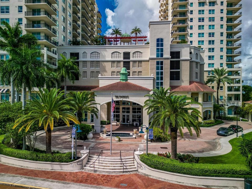 The Symphony Entrance
