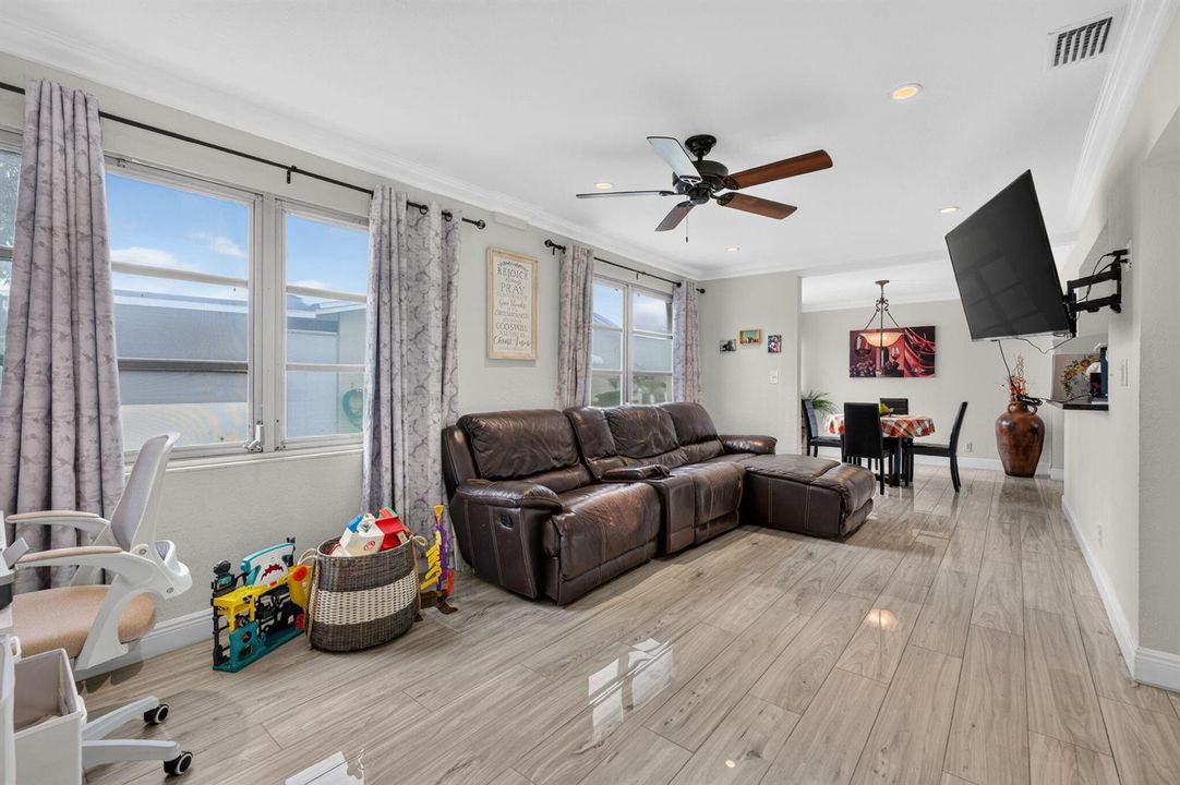 23-web-or-mls-DSC04104