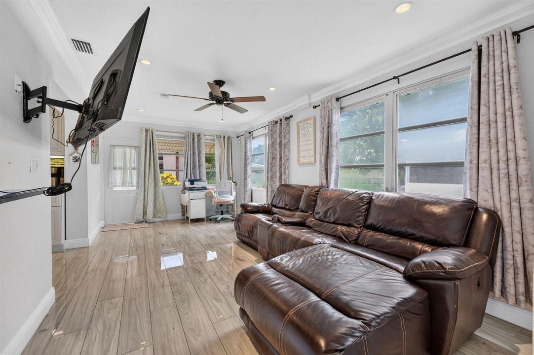 21-web-or-mls-DSC04093