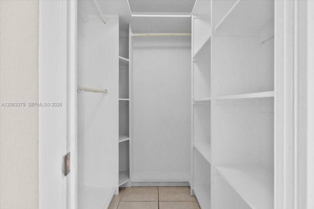 For Rent: $5,000 (4 beds, 3 baths, 1856 Square Feet)