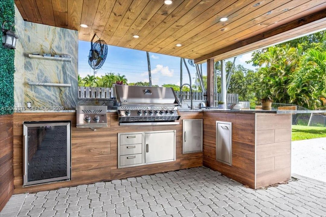 For Rent: $5,000 (4 beds, 3 baths, 1856 Square Feet)