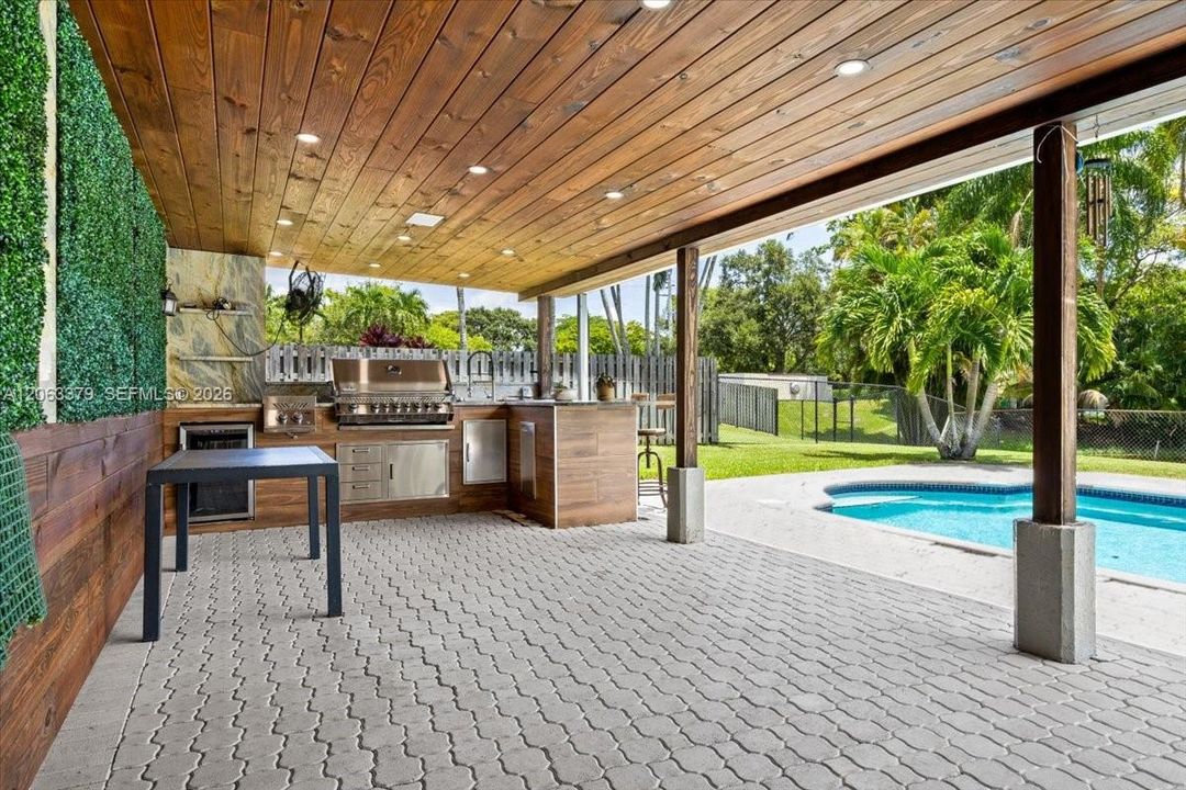 For Rent: $5,000 (4 beds, 3 baths, 1856 Square Feet)